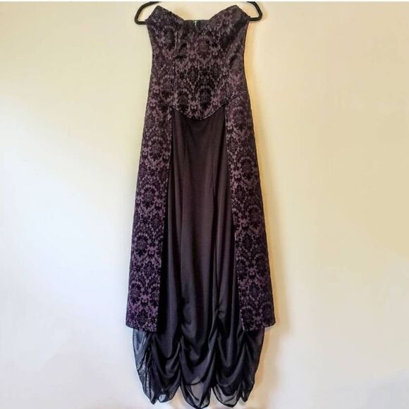 Lip Service Quoth the Raven Dress - Picture 4 of 10